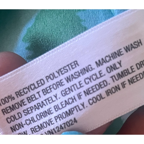 DVF xTarget Diane Von Furstenberg Satin Disco Zebra Green Robe Size S - Picture 3 of 8